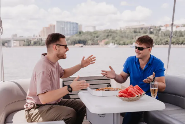 Отдых на катере